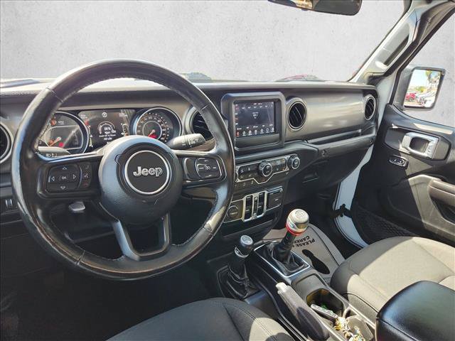 Used 2020 Jeep Gladiator Sport w/ Quick Order Package 23S AWD/4WD image 15