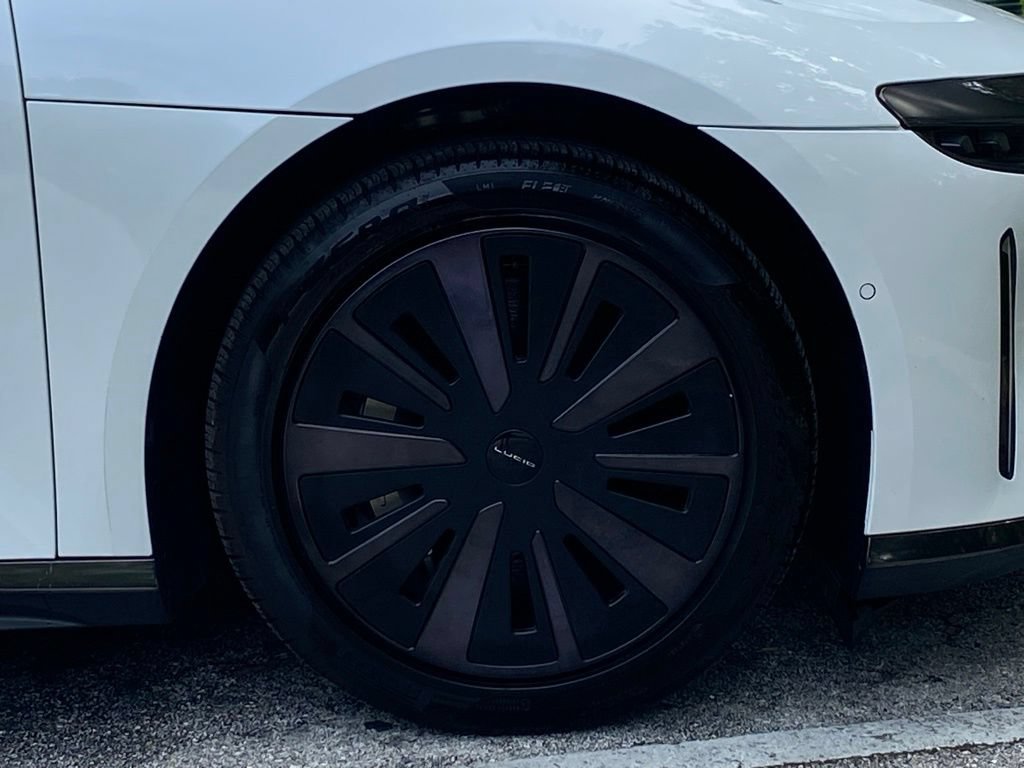Used 2025 Lucid Air Touring AWD/4WD image 9