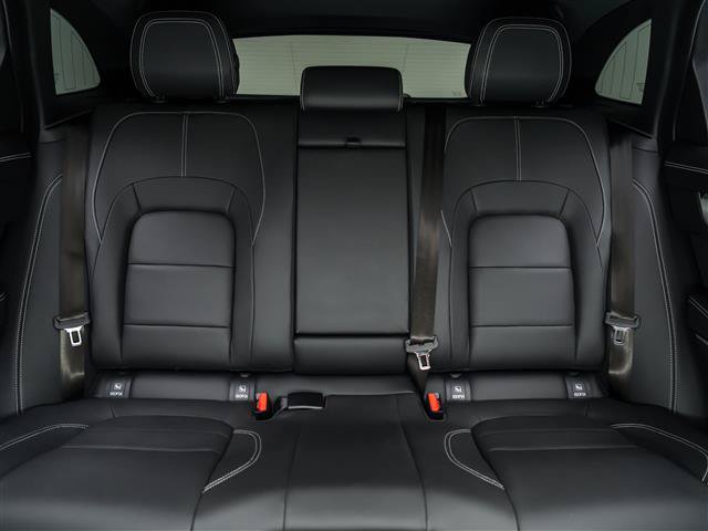 New 2026 Jaguar F-PACE R-Dynamic S AWD/4WD image 17