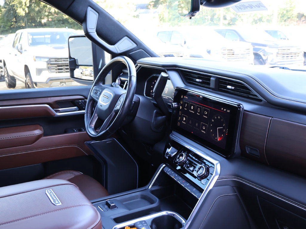 Certified 2024 GMC Sierra 2500 Denali Ultimate AWD/4WD image 47