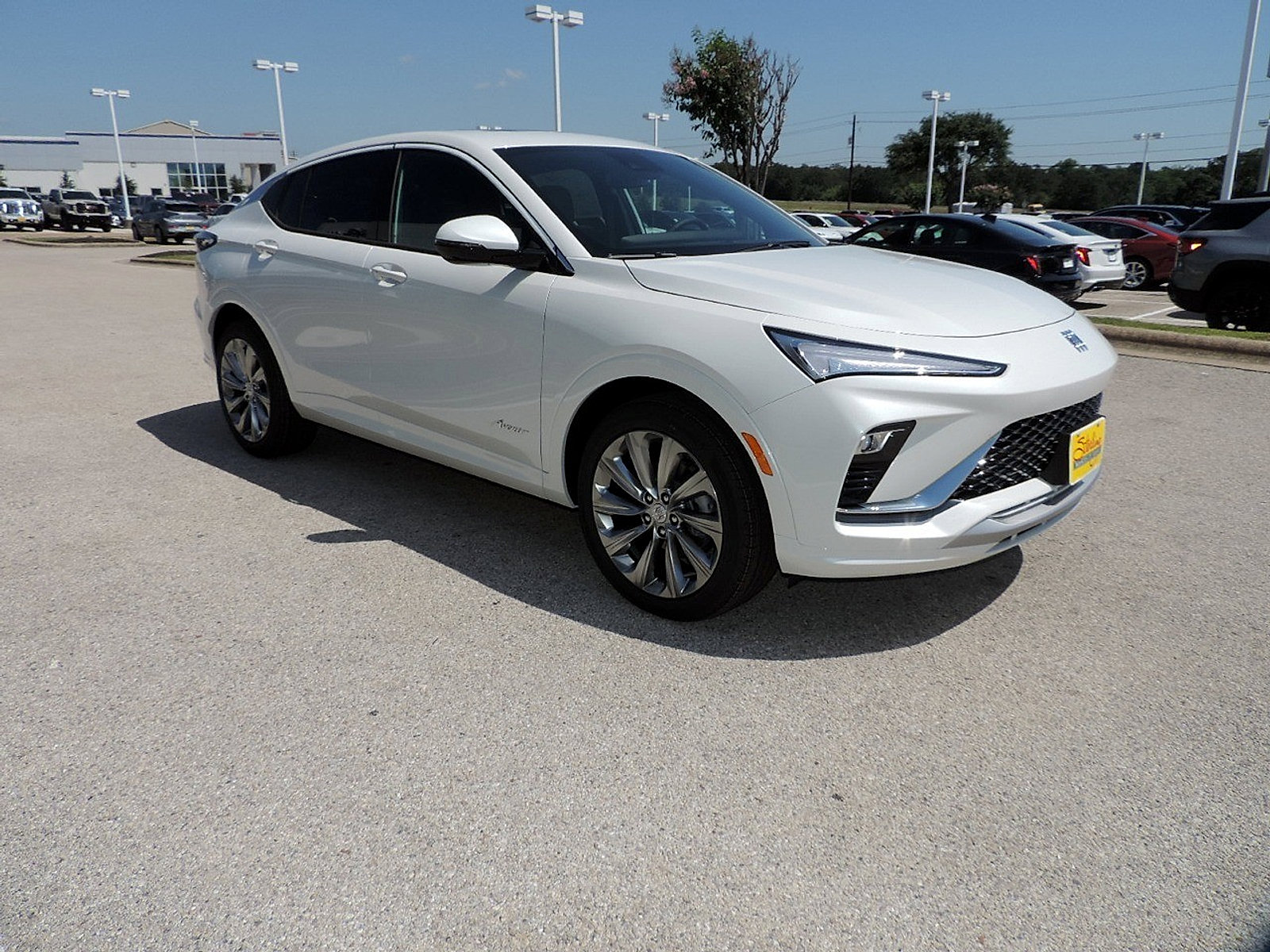 New 2026 Buick Envista Avenir FWD image 3