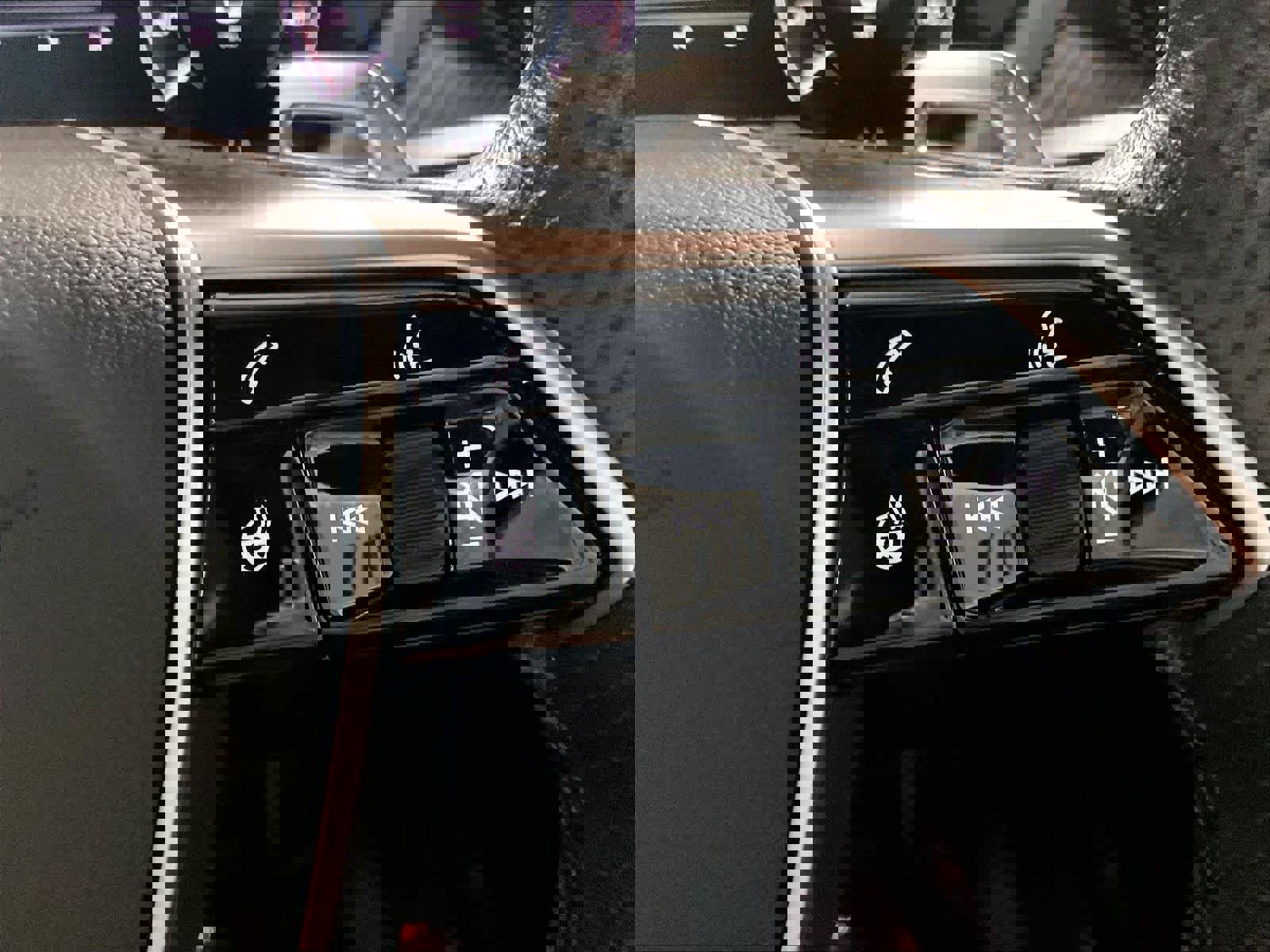 Used 2022 Audi RS e-tron GT w/ Carbon Performance Package image 20