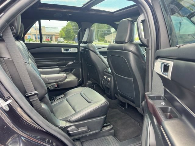 Used 2020 Ford Explorer ST w/ Premium Technology Package AWD/4WD image 12