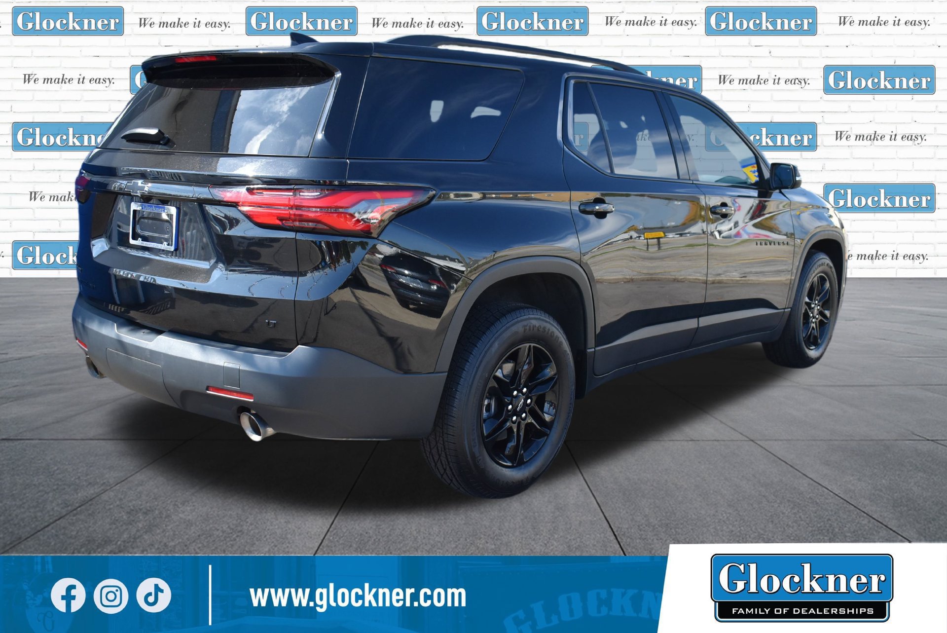 Used 2023 Chevrolet Traverse LT w/ Midnight/Sport Edition AWD/4WD image 6