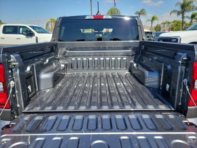 Used 2025 Ford Maverick Lobo AWD/4WD image 28
