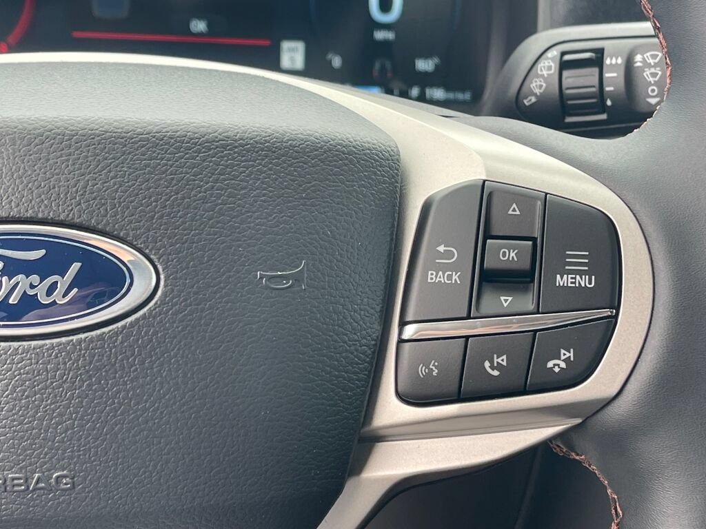 New 2026 Ford Explorer Active w/ Active Comfort Package AWD/4WD image 18