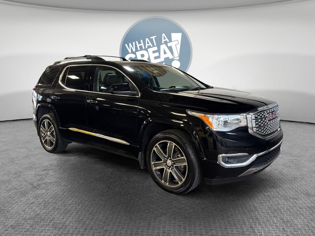 Used 2019 GMC Acadia Denali w/ Technology Package AWD/4WD image 1