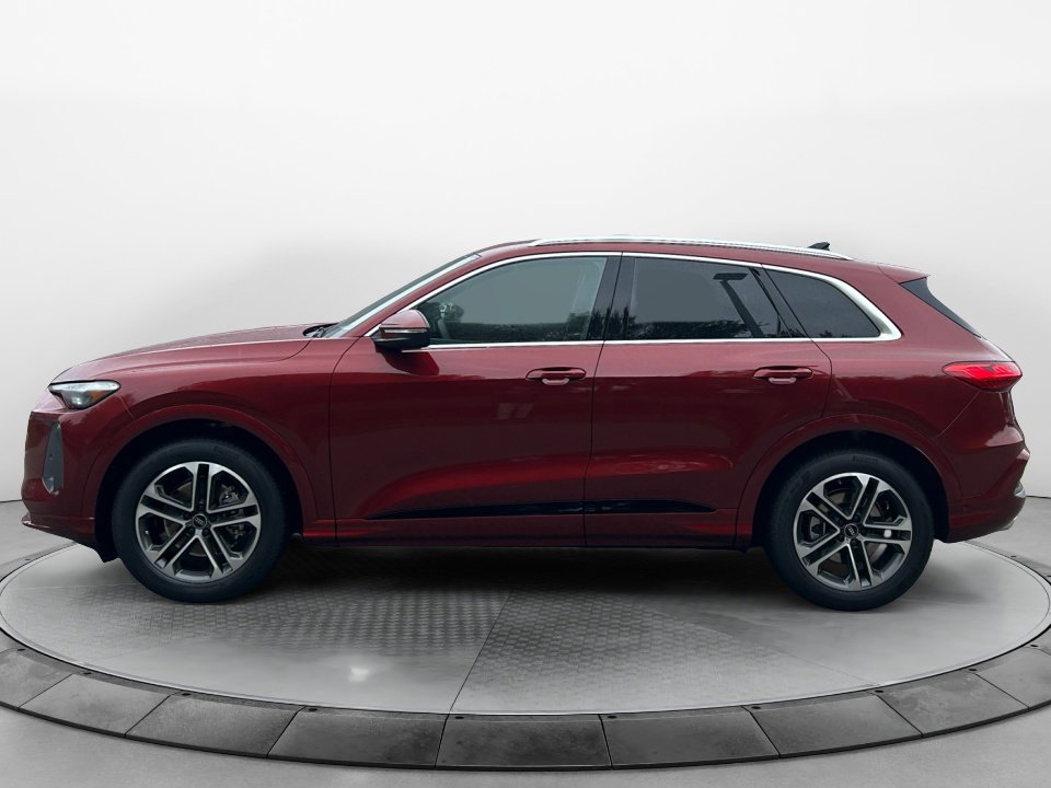 New 2025 Audi Q5 Prestige image 4