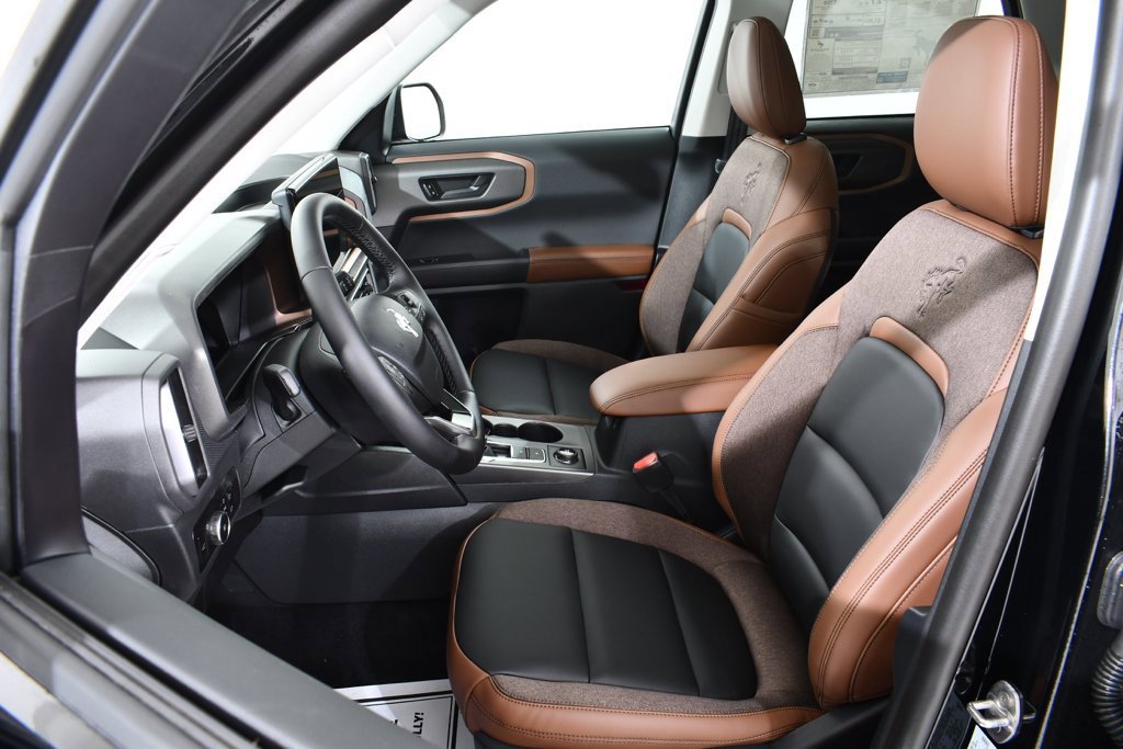 New 2025 Ford Bronco Sport Outer Banks w/ Outer Banks Tech Package+ image 6