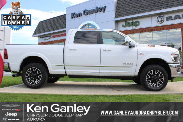 Used 2025 RAM 2500 Limited AWD/4WD image 1