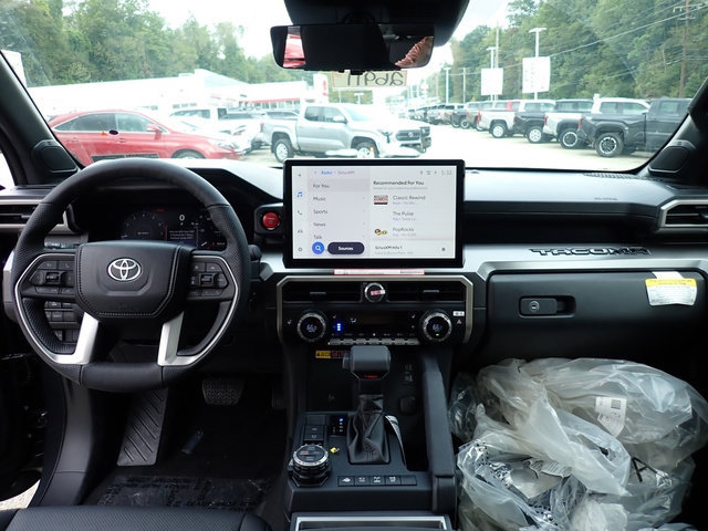 New 2026 Toyota Tacoma TRD Off-Road w/ TRD Off Road Premium Package AWD/4WD image 14