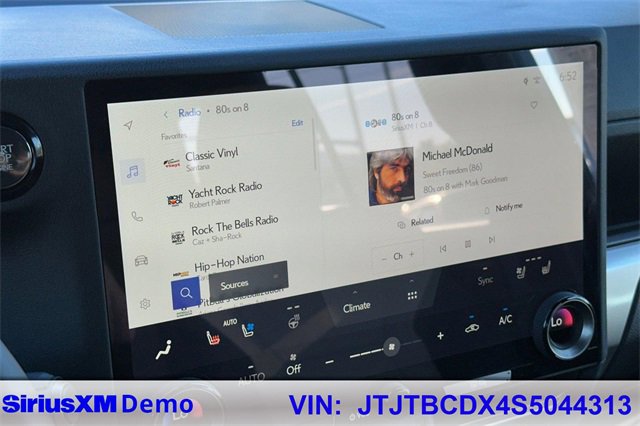 Used 2025 Lexus GX 550 image 30