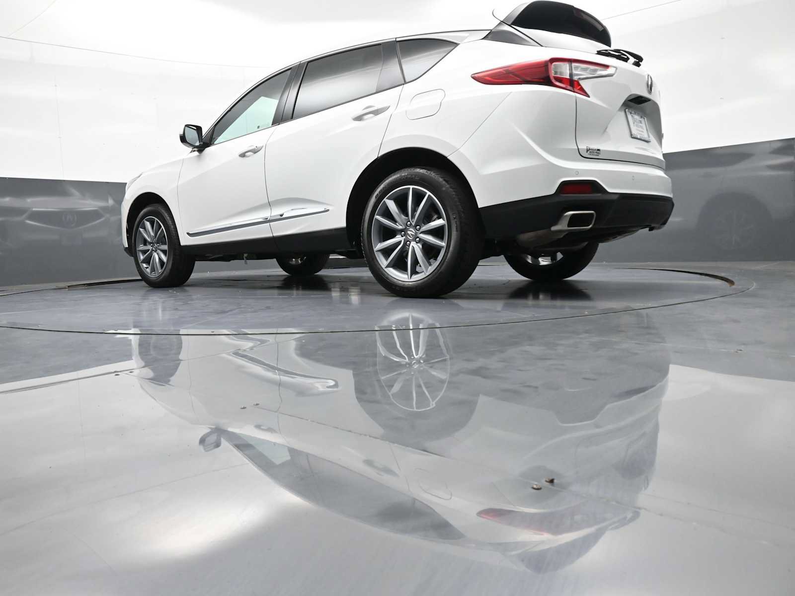 Certified 2024 Acura RDX w/ Technology Package AWD/4WD image 32