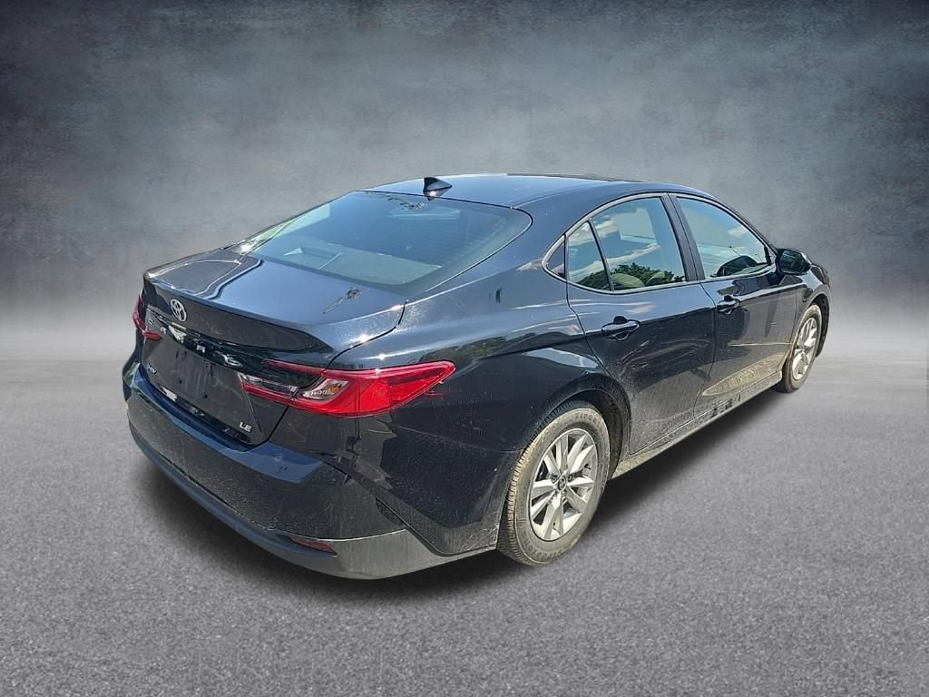 Used 2025 Toyota Camry LE FWD image 7