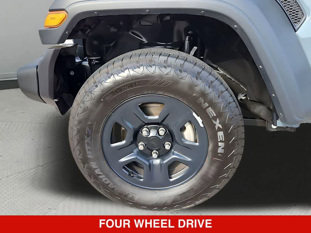 Used 2026 Jeep Wrangler Unlimited Sport AWD/4WD image 18