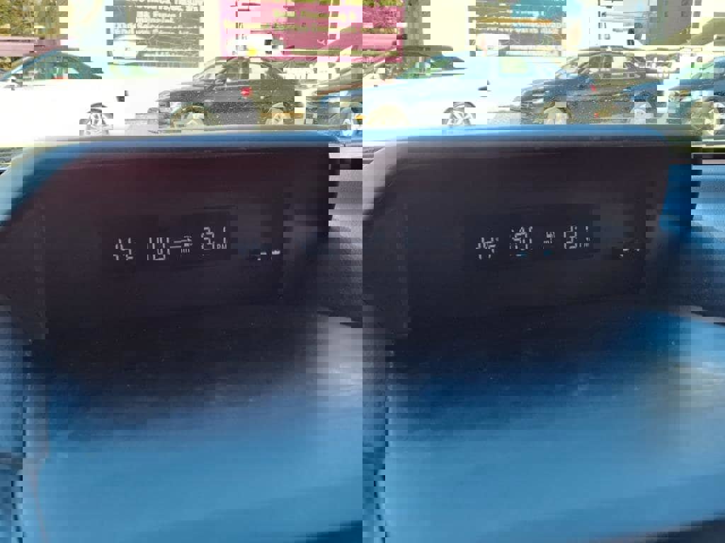 Used 2022 Subaru Impreza 2.0i image 21