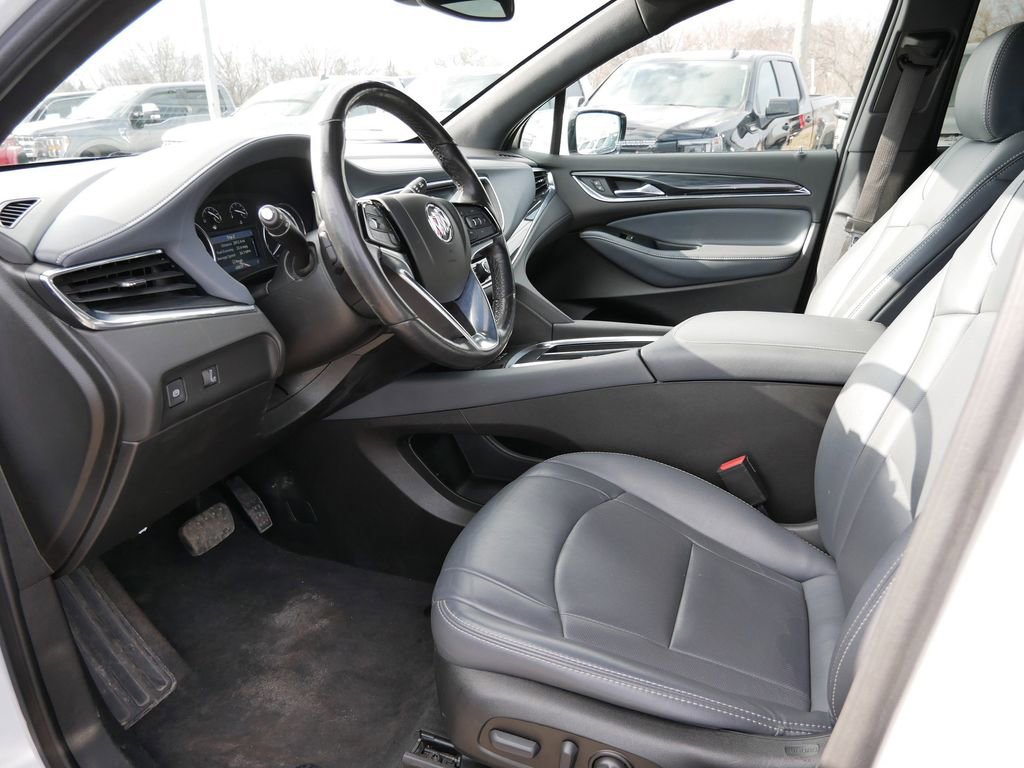Used 2023 Buick Enclave Essence AWD/4WD image 14