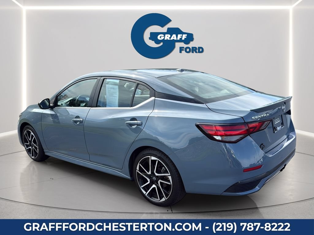 Used 2025 Nissan Sentra SR FWD image 4
