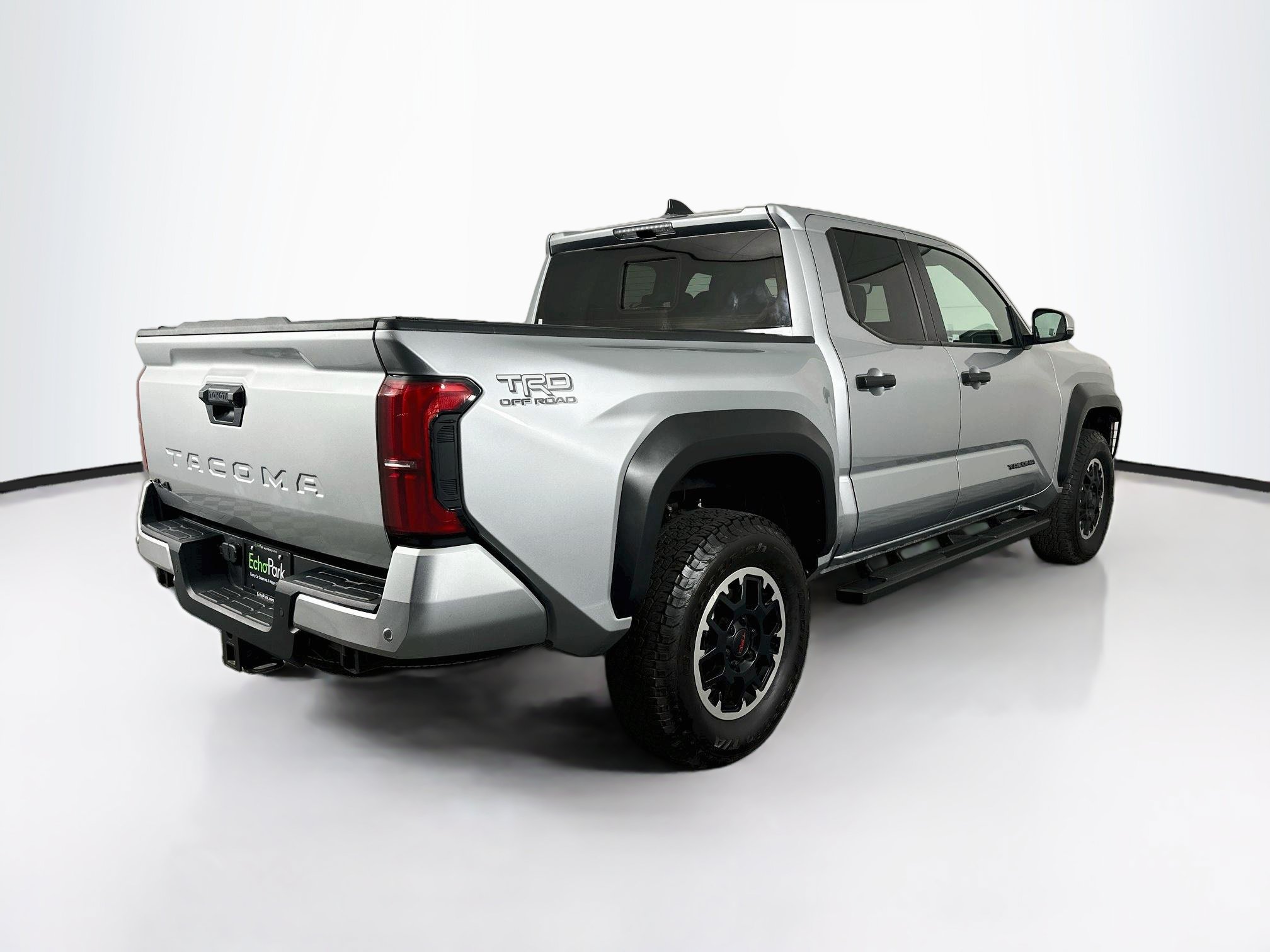 Used 2024 Toyota Tacoma TRD Off-Road w/ TRD Off Road Upgrade Package AWD/4WD image 9