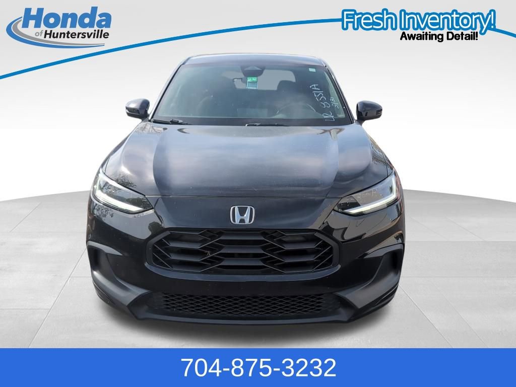 Used 2023 Honda HR-V Sport image 3