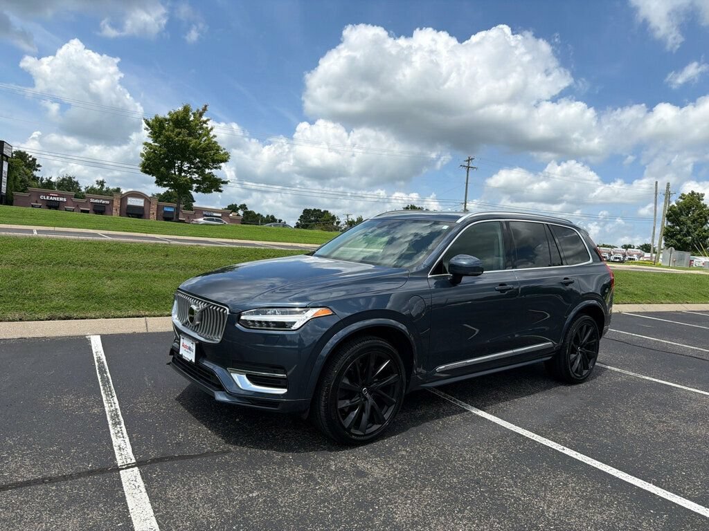 Used 2021 Volvo XC90 T8 Inscription Expression w/ Protection Package Premier