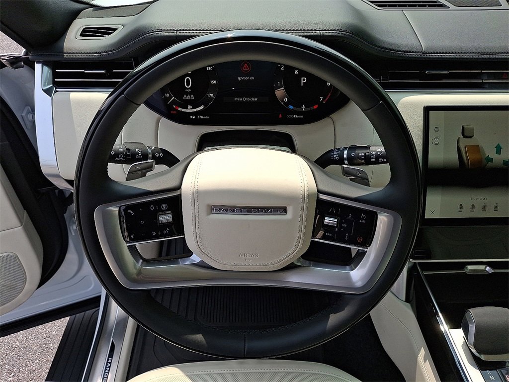 New 2025 Land Rover Range Rover SE image 13
