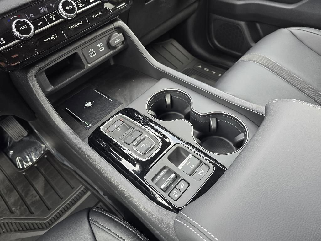 New 2025 Honda Pilot EX-L image 18