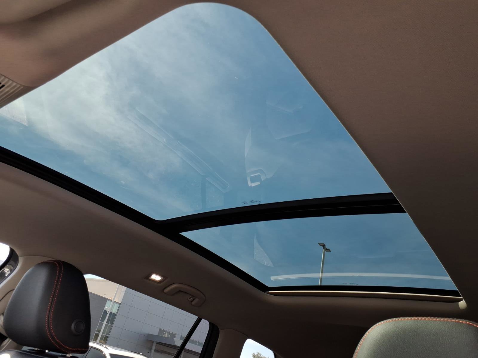 New 2026 Volkswagen Atlas Peak Edition image 11