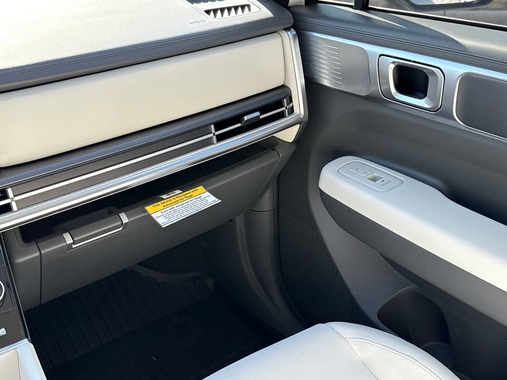 New 2026 Hyundai Santa Fe SE image 13