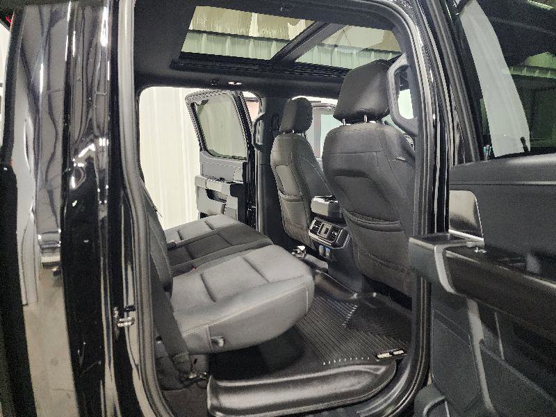 Used 2021 Ford F150 XLT w/ Equipment Group 302A High image 17