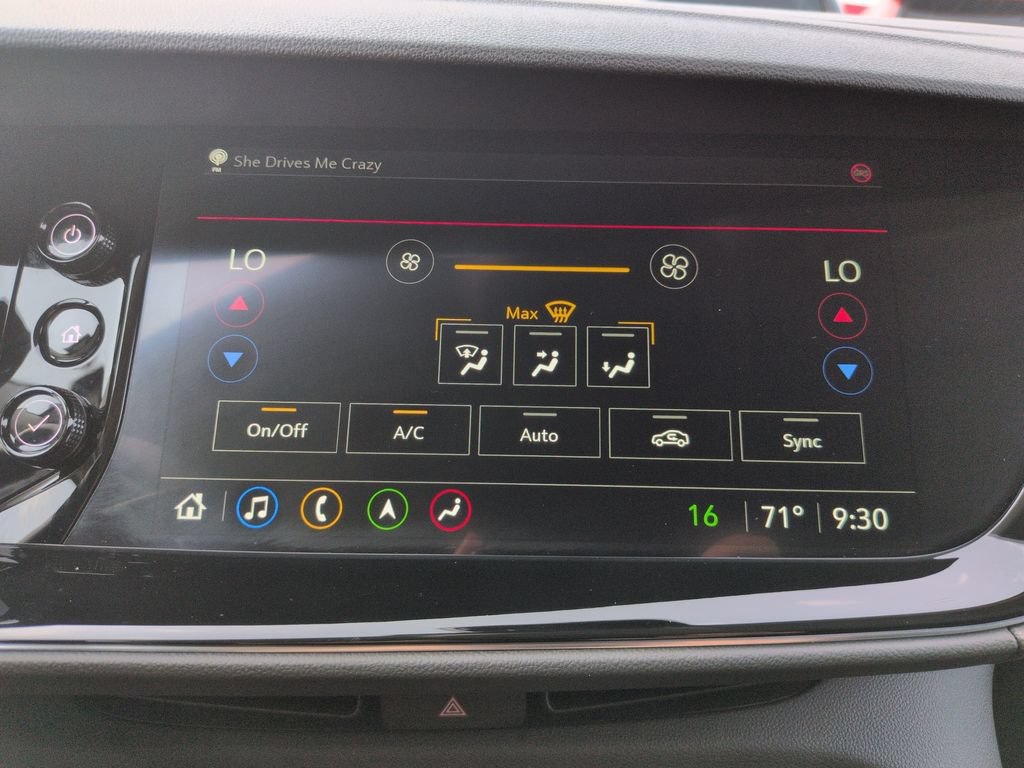 Used 2023 Buick Envision Avenir FWD image 19