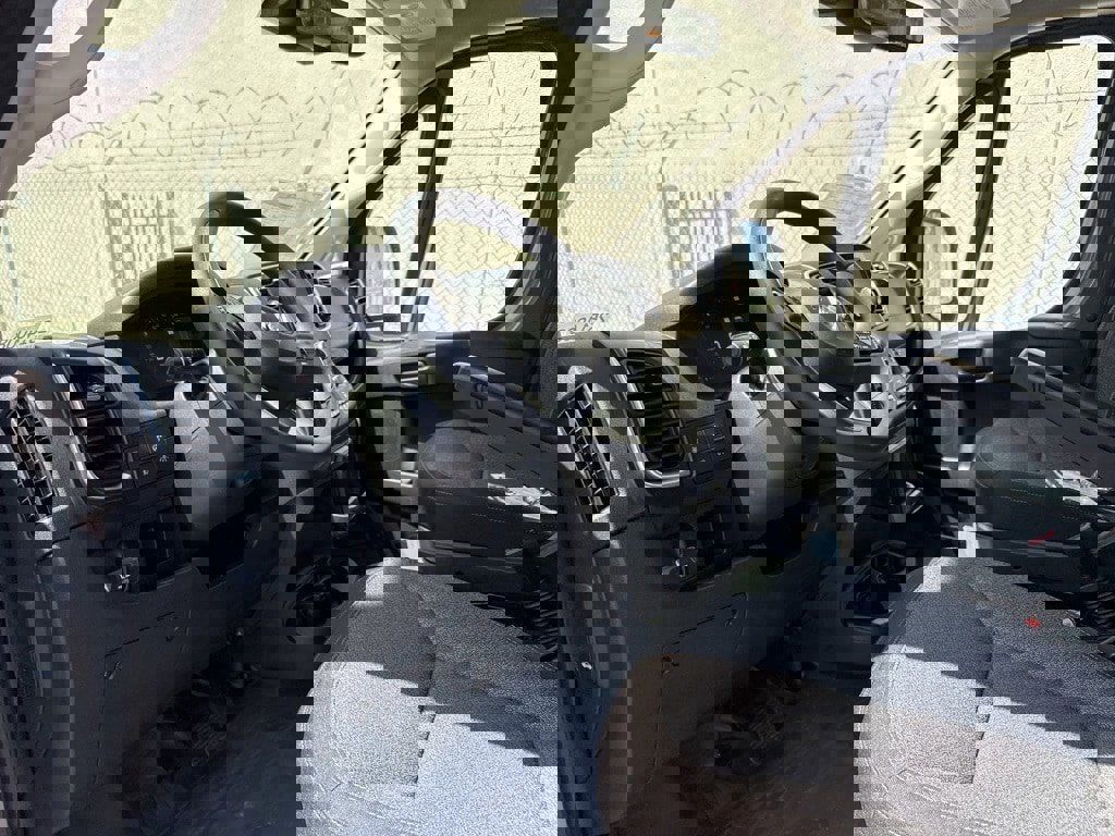 New 2025 RAM ProMaster 2500 w/ Quick Order Package 22G SLT image 10