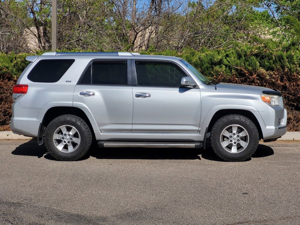 Used 2013 Toyota 4Runner SR5 RWD image 4