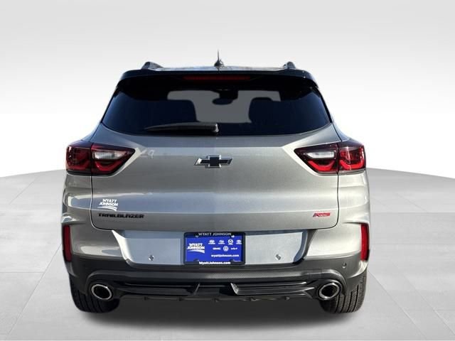 Used 2024 Chevrolet TrailBlazer RS w/ Driver Confidence Package image 4