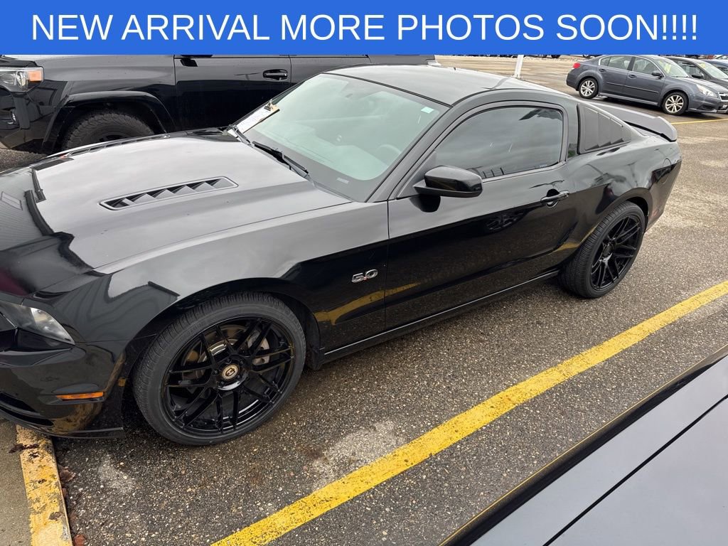 Used 2014 Ford Mustang GT w/ Equipment Group 301A RWD image 5