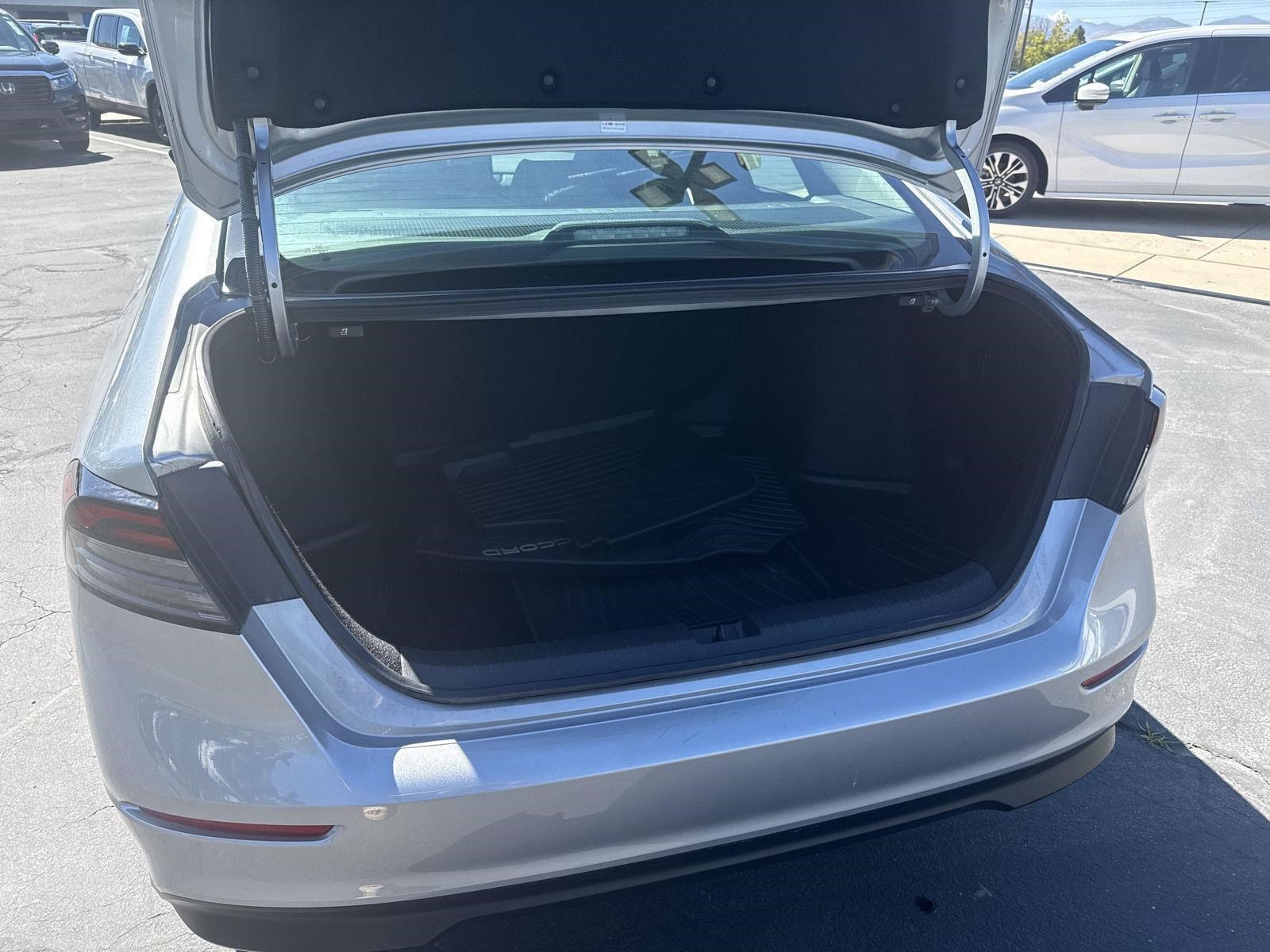 Certified 2024 Honda Accord EX image 9