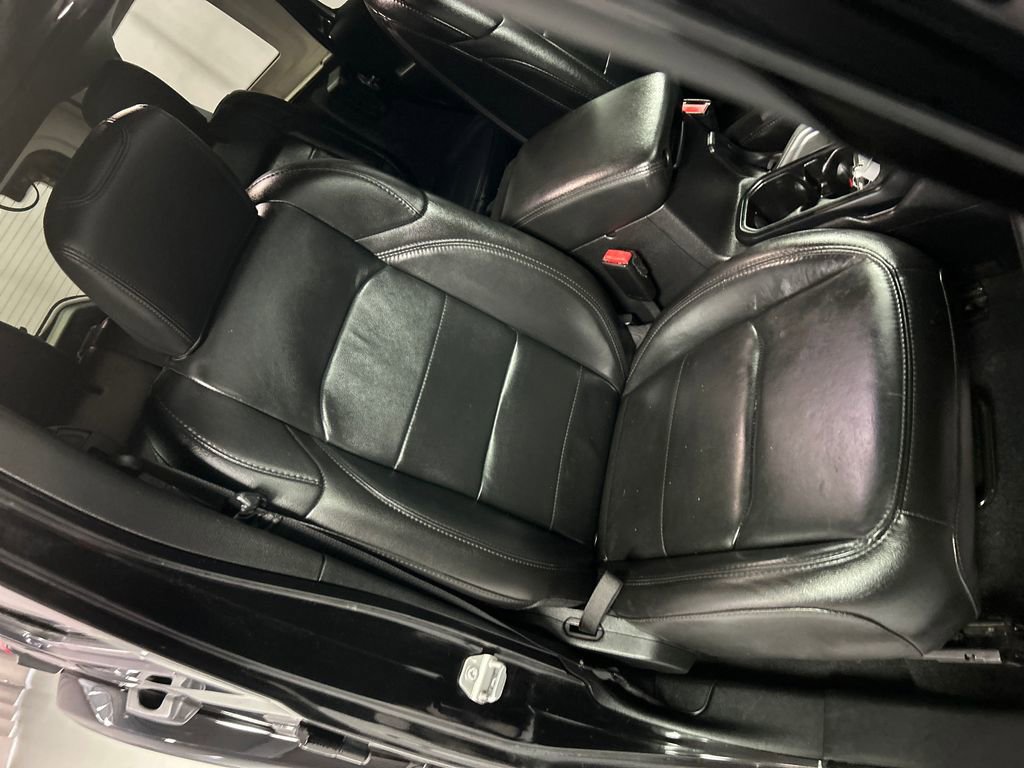 Used 2021 Jeep Wrangler Unlimited Sahara image 25