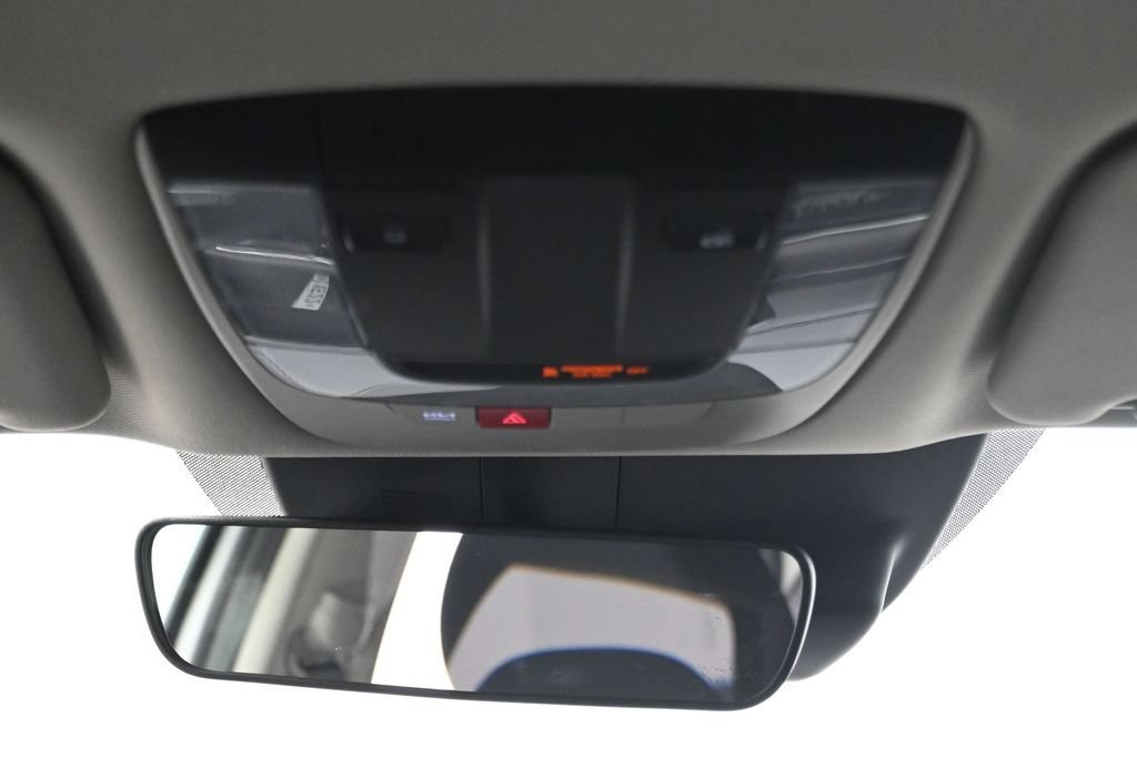 New 2026 Kia K5 LXS FWD image 31