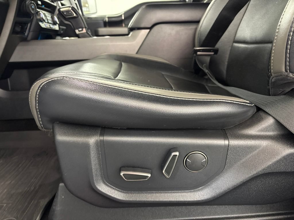 Used 2018 Ford F150 Raptor w/ Equipment Group 802A Luxury AWD/4WD image 26