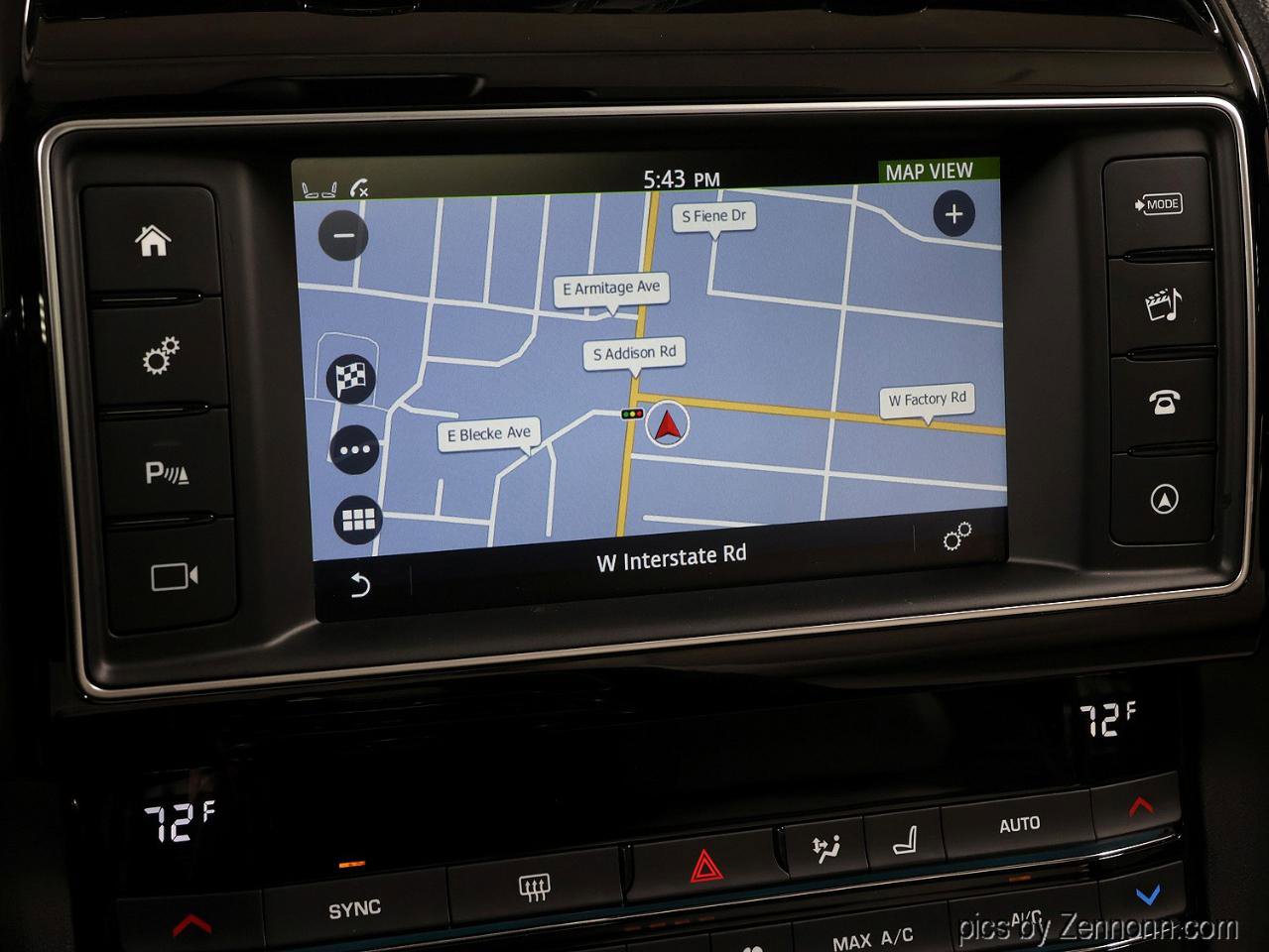 Used 2018 Jaguar F-PACE Prestige image 20