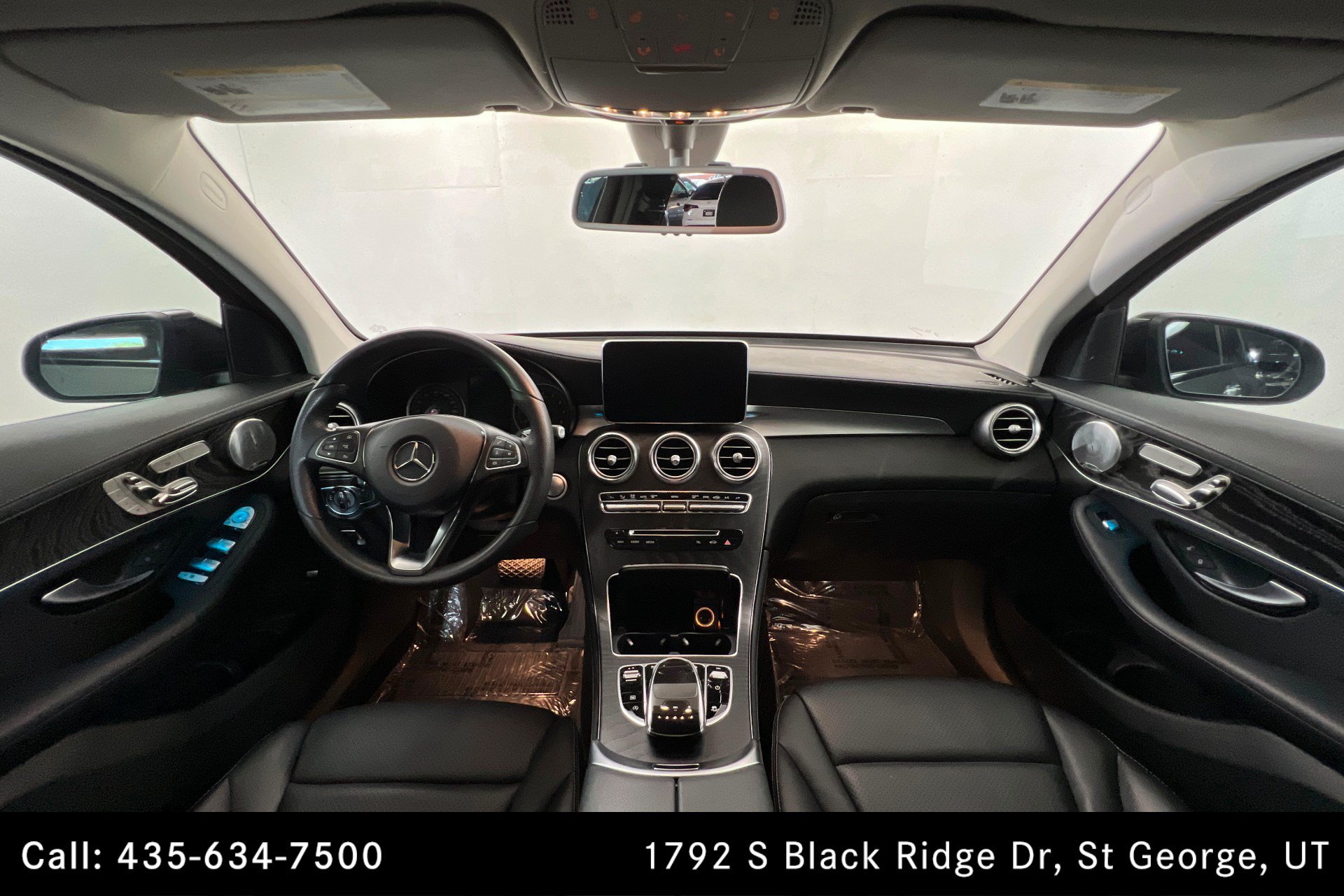 Used 2017 Mercedes-Benz GLC 300 4MATIC Coupe image 9