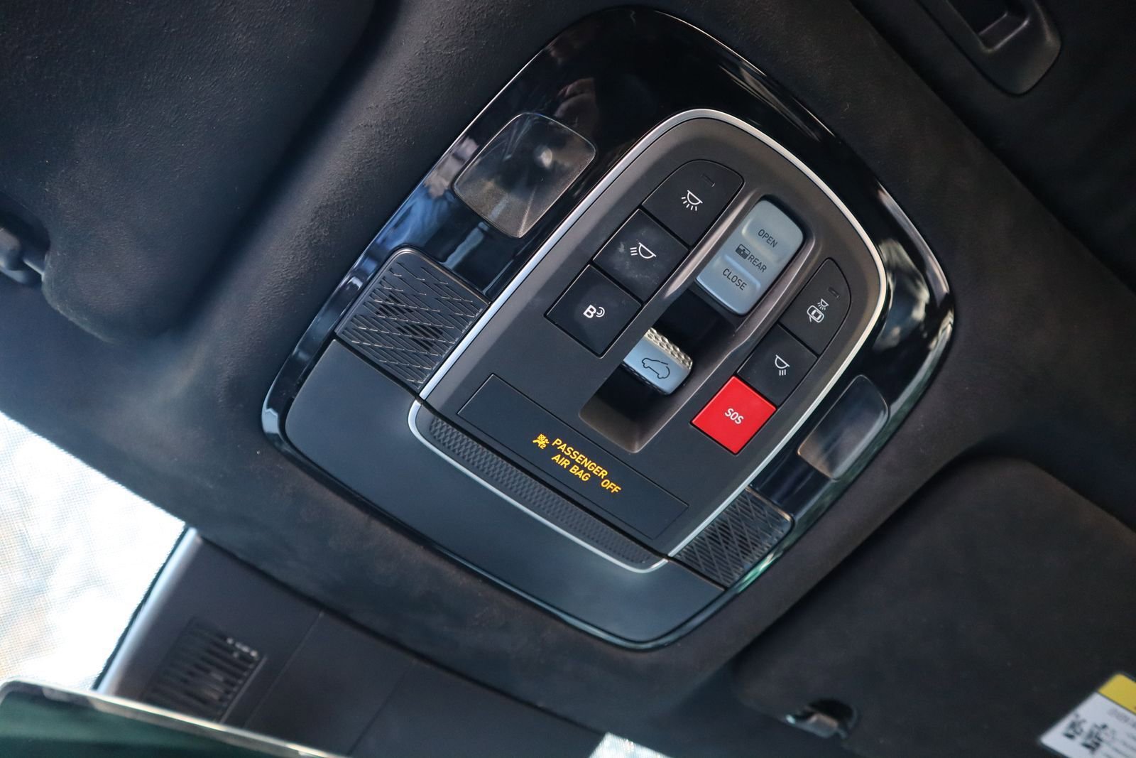 Used 2023 Hyundai Palisade Calligraphy image 32