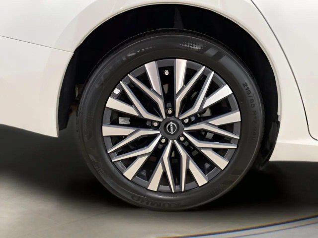 Used 2026 Nissan Altima 2.5 SV FWD image 92