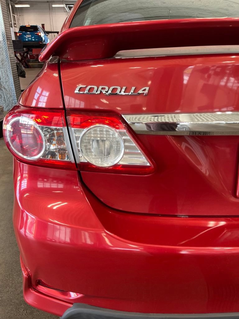 Used 2013 Toyota Corolla S FWD image 11