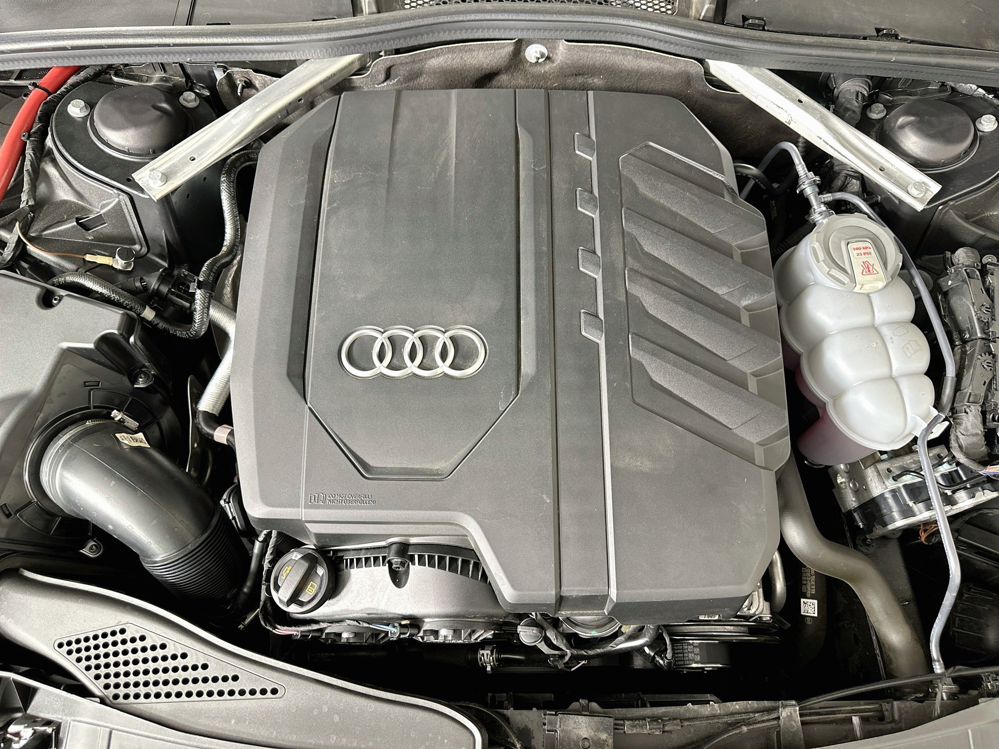 Used 2023 Audi A4 2.0T Premium w/ Convenience Package AWD/4WD image 34