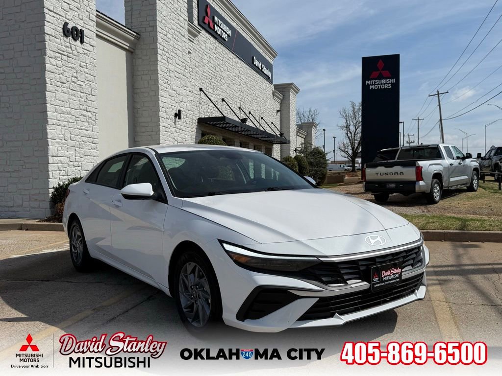 Used 2026 Hyundai Elantra Blue
