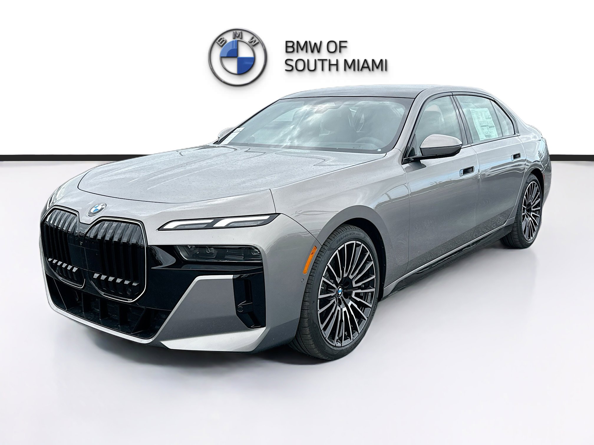 New 2026 BMW 740i w/ Premium Package image 3