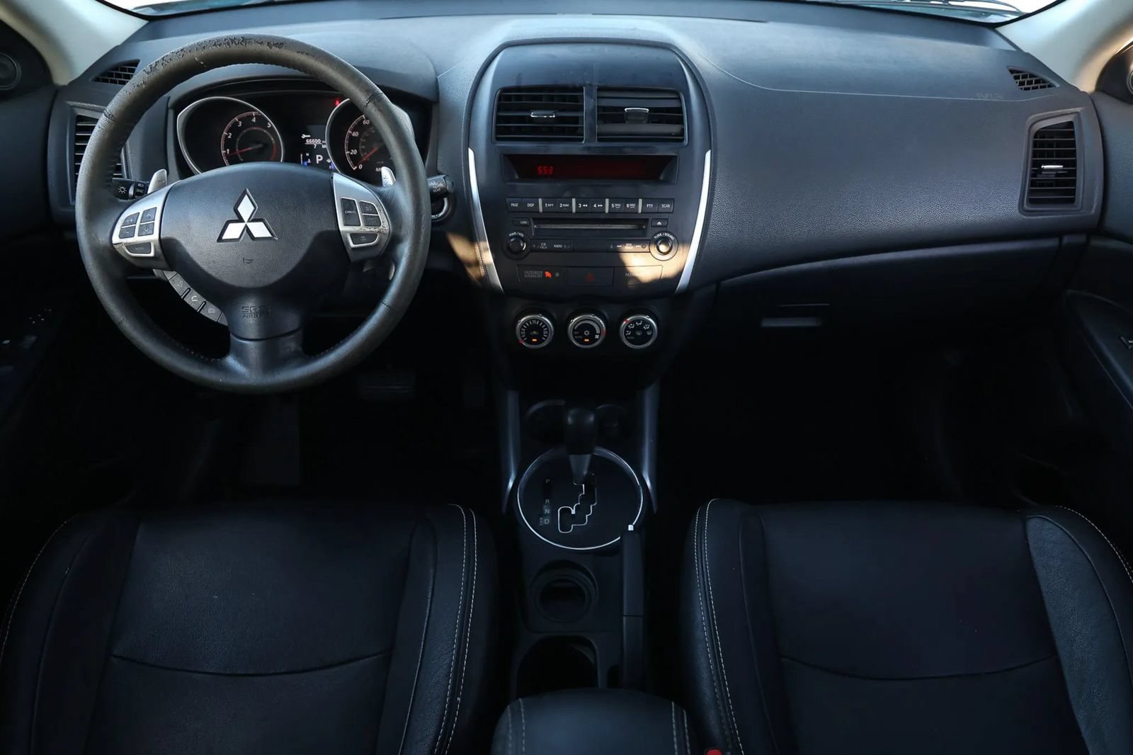 Used 2011 Mitsubishi Outlander Sport SE FWD image 2