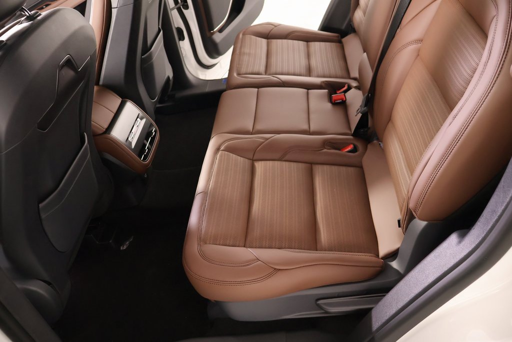 New 2026 Lincoln Nautilus Reserve image 12