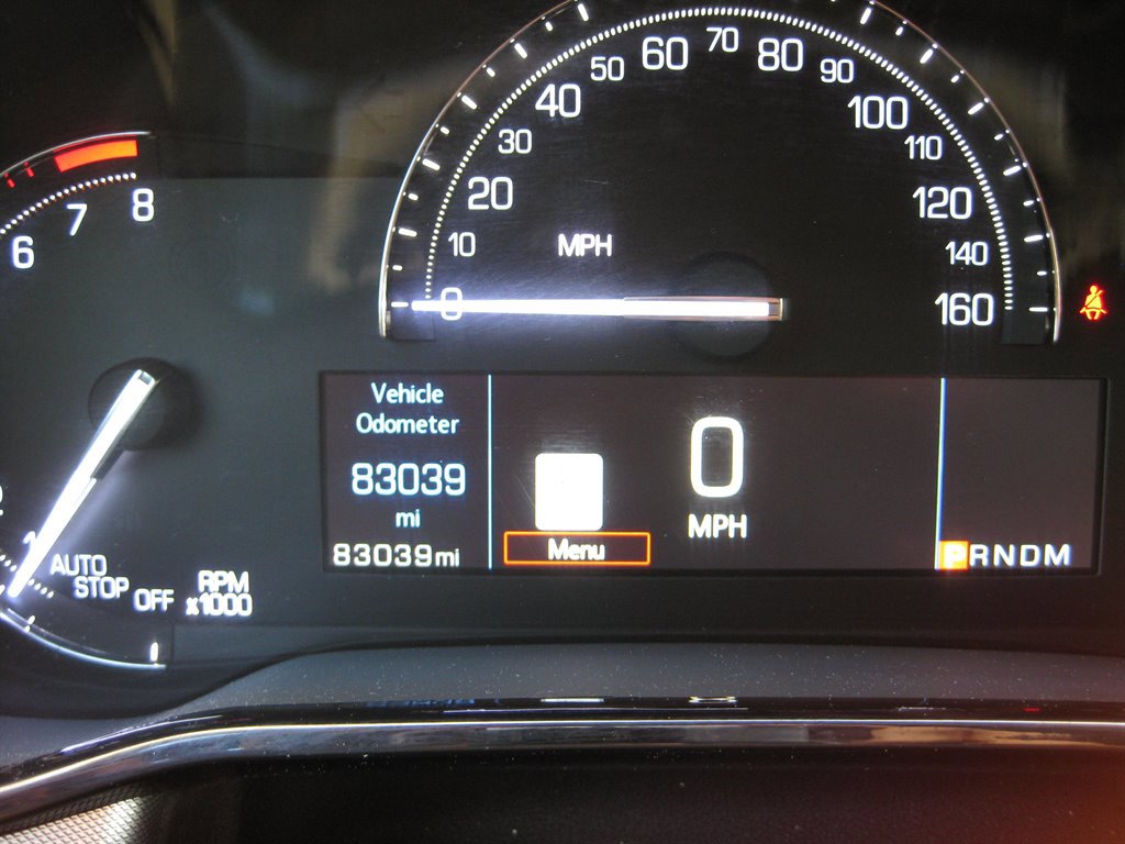 Used 2018 Cadillac CTS Luxury RWD image 16